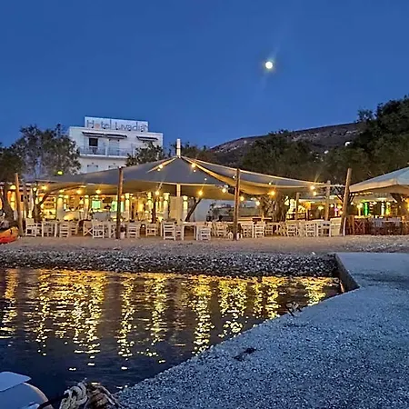 Livadia * Parikia (Paros)